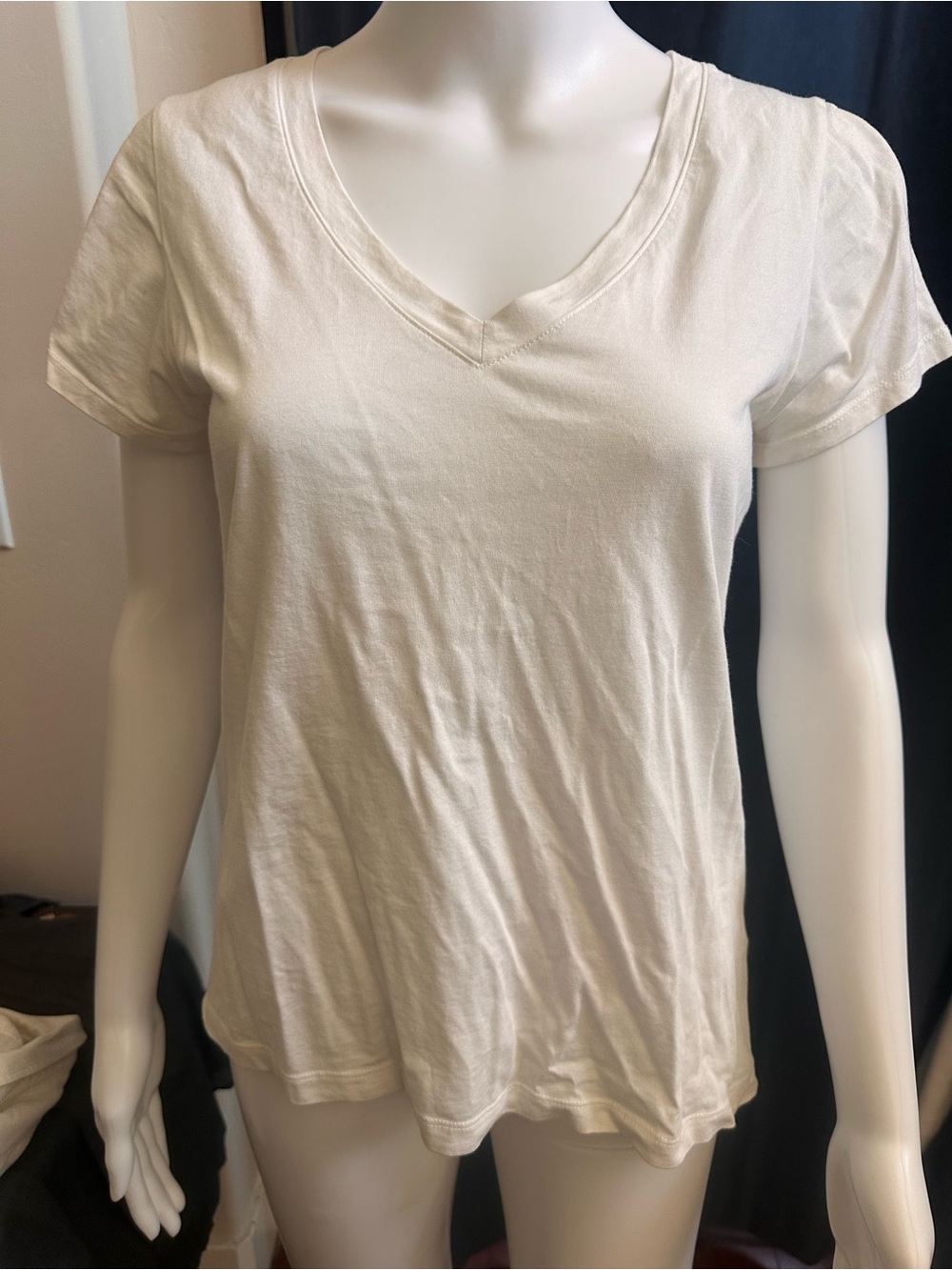Nordstrom White Cotton Modal Blend V-Neck Tee M